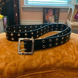 GROMMET BELT